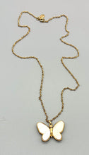 Load image into Gallery viewer, Vintage Trifari Mother of Pearl Butterfly Necklace