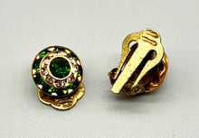 Load image into Gallery viewer, Vintage Small Green Rhinestone clip on earrings