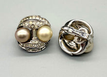 Load image into Gallery viewer, Vintage Trifari clip on Pearl and rhinestone earrings