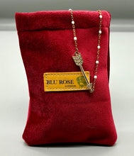 Load image into Gallery viewer, The Golden Arrow Necklace