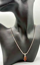 Load image into Gallery viewer, The 1970s Amber Arrow Necklace