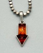 Load image into Gallery viewer, The 1970s Amber Arrow Necklace