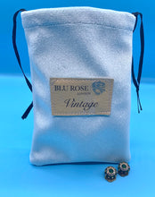 Load image into Gallery viewer, Vintage Small Green Rhinestone clip on earrings