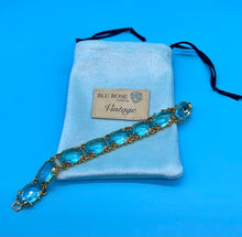 Load image into Gallery viewer, Vintage Art Deco Pale Blue Faceted Crystal Gem Link Bracelet