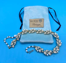 Load image into Gallery viewer, Vintage Jewelcraft Beaded Leaf Choker Necklace
