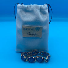 Load image into Gallery viewer, Vintage Art Deco Blue Glass Carbochon Stone Link Bracelet