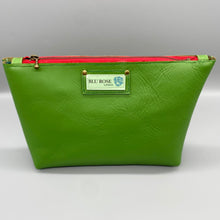 Load image into Gallery viewer, Green vegan leather lips pouch