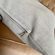 Load image into Gallery viewer, Linen tranquility bird cushion