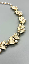 Load image into Gallery viewer, Vintage Jewelcraft Beaded Leaf Choker Necklace
