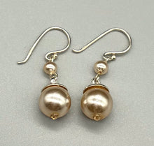 Load image into Gallery viewer, Vintage Pearl Drop Earrings
