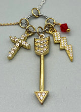 Load image into Gallery viewer, La Fléche Charm Necklace
