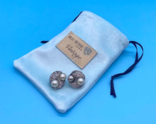 Load image into Gallery viewer, Vintage Trifari clip on Pearl and rhinestone earrings
