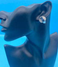 Load image into Gallery viewer, Vintage Art Deco style clip on earrings
