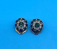 Load image into Gallery viewer, Vintage Small Green Rhinestone clip on earrings
