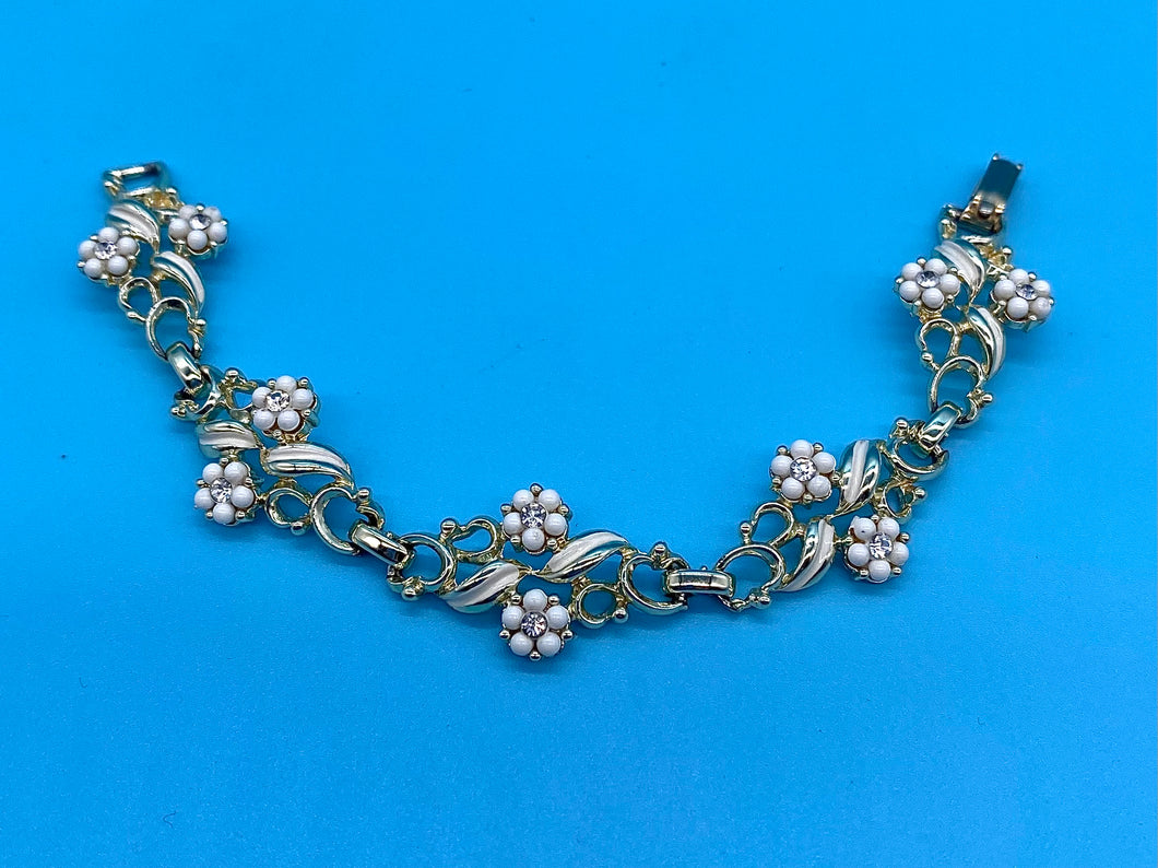 Vintage Jewelcraft Beaded Floral Cluster Bracelet