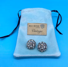Load image into Gallery viewer, Vintage Rhinestone Starburst clip on earrings
