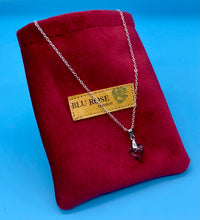 Load image into Gallery viewer, Mothers Day Pink Heart Swarovski Dedication Necklace
