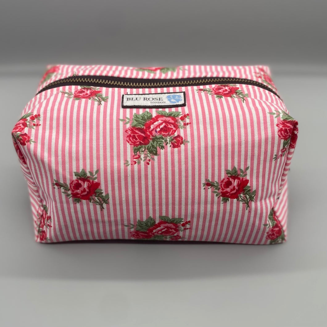 Vintage rose print vanity bag