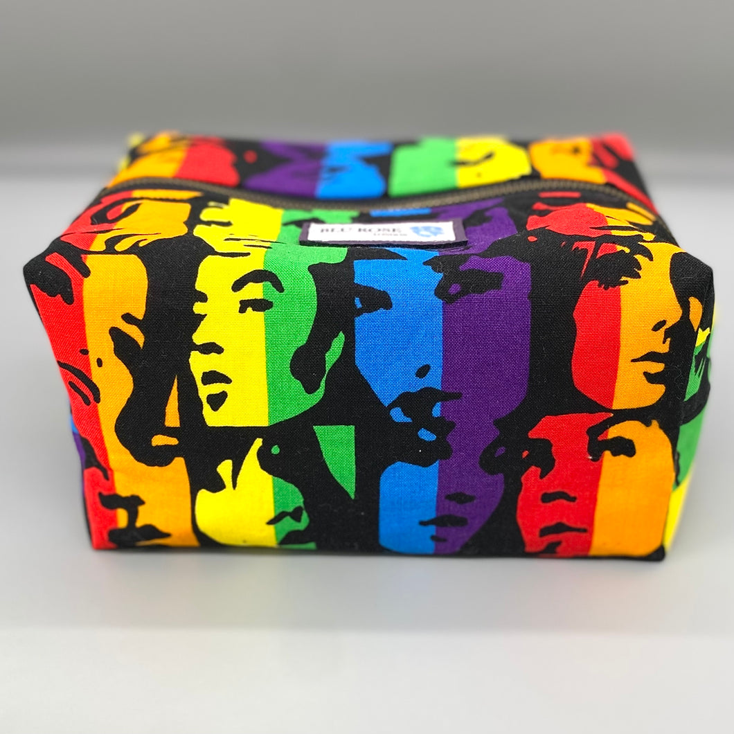 Rainbow icon print vanity bag