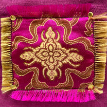 Load image into Gallery viewer, Magenta pink Linen pouch
