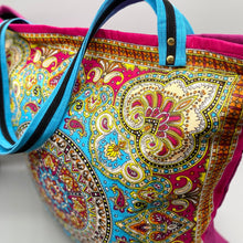 Load image into Gallery viewer, Ethnic print cotton &amp; linen tote
