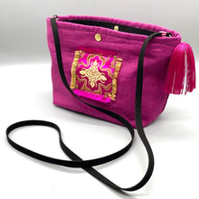 Load image into Gallery viewer, Magenta pink Linen pouch
