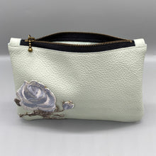 Load image into Gallery viewer, Pistachio leather rose pouch
