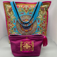 Load image into Gallery viewer, Magenta pink Linen pouch
