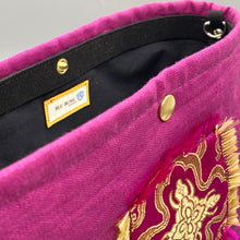 Load image into Gallery viewer, Magenta pink Linen pouch
