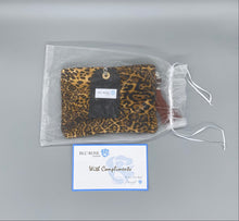 Load image into Gallery viewer, Leopard print pouch
