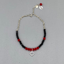 Load image into Gallery viewer, Silver and bead open heart bracelet
